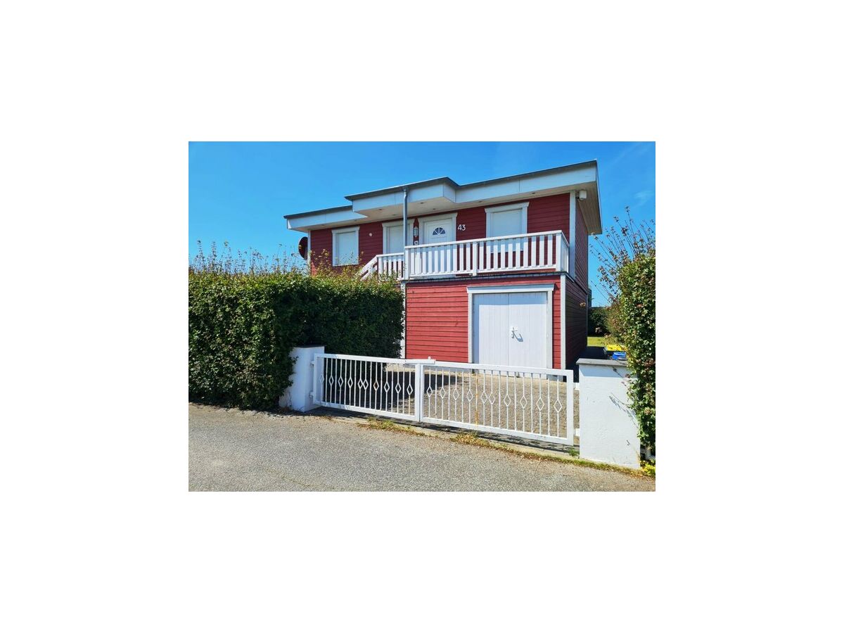Holiday house Haus am Merr auf Fehmarn OT Westerbergen - Outdoor photo 2