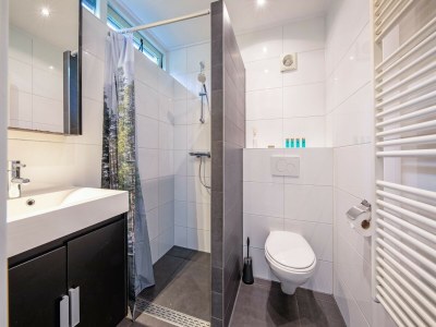 Holiday house Gemütliches Ferienhaus mit Whirlpool auf Texel - Features photo 28