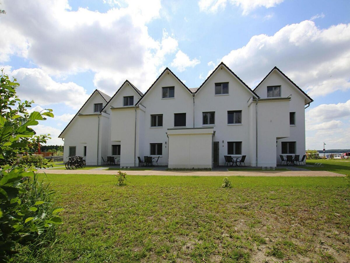 Apartment Appartement Hafenflair am Plauer See - Outdoor photo 2