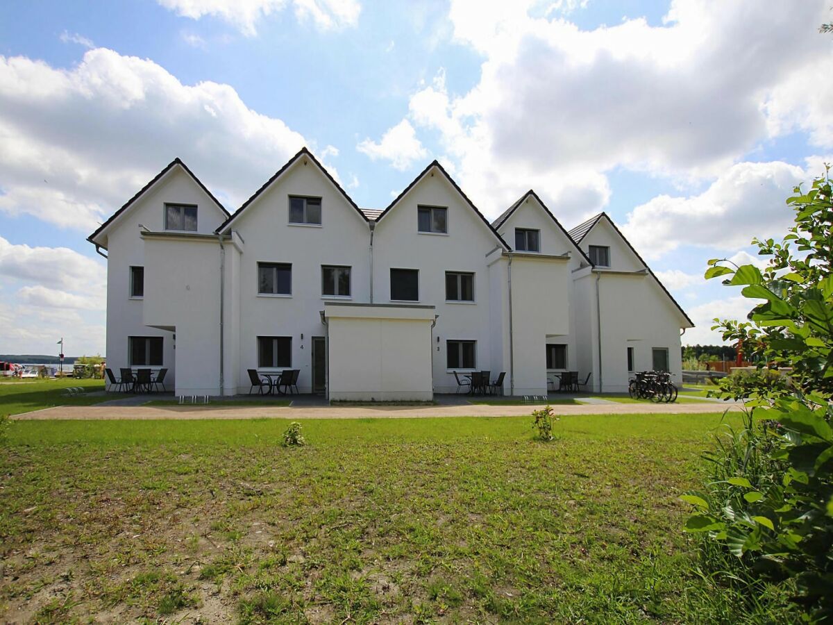 Apartment Appartement Hafenflair am Plauer See - Outdoor photo 3
