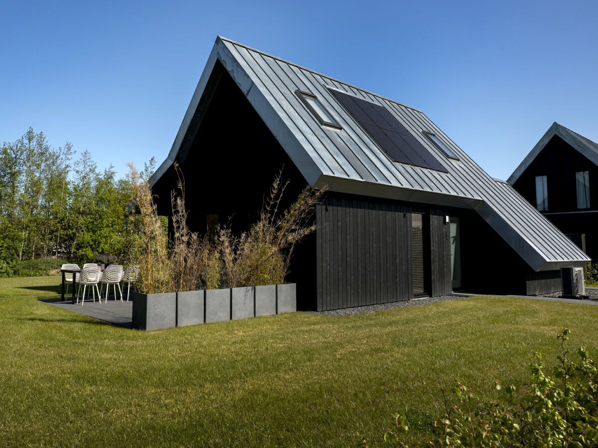 Holiday park Villa in Friesland mit Garten und Terrasse