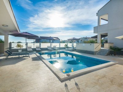 Holiday apartment Olujic 2 - Outdoor photo 5