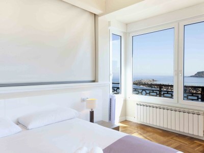 Apartment Acqua | The Rentals Collection - Features photo 8