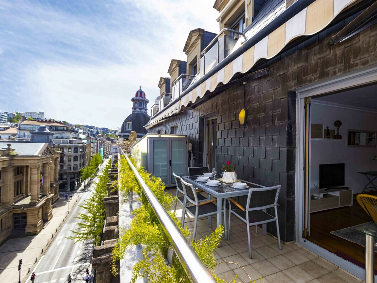 Apartment Aire de La Concha | The Rentals Collection
