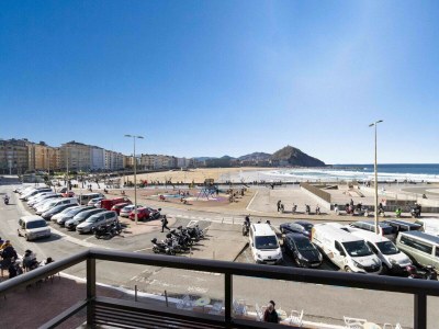 Apartment Monpas | The Rentals Collection in San Sebastián - Apartment