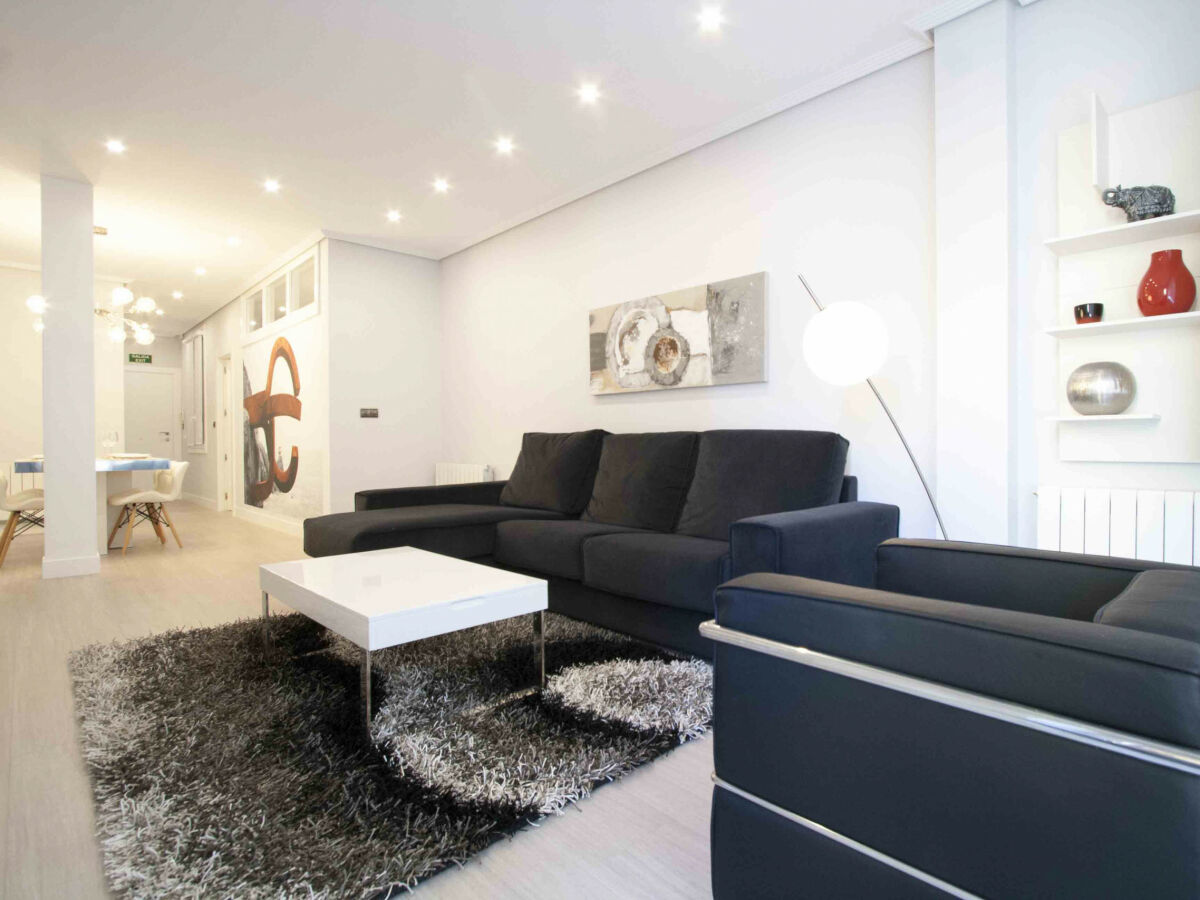 Apartment Seaside | The Rentals Collection