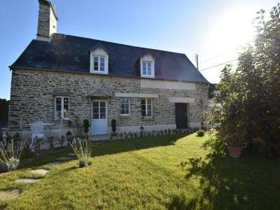 Holiday house Ferienhaus nahe Mont Saint-Michel in Saint-Jean-d'Elle - Holiday house