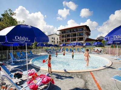 Holiday park Coastal Apartment with Terrace - Outdoor photo 4