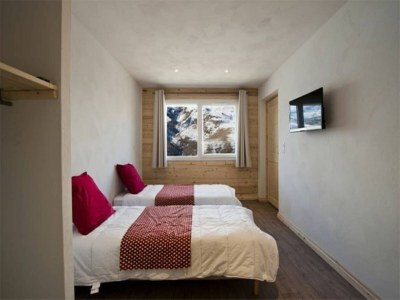 Chalet Chalet in Les Menuires by Les Trois Vallées - Features photo 7