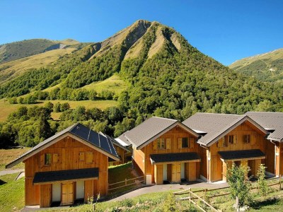 Holiday park Scenic Chalet Apartment for Groups - Outdoor photo 11