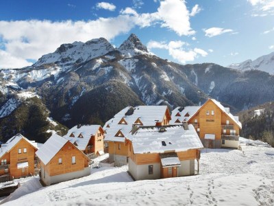Holiday park Chalet in Praroustan mit Bergblick - Environment photo 41