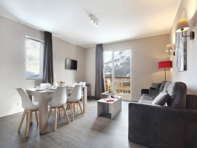 Holiday park Chalet in Praroustan mit Bergblick - Features photo 15