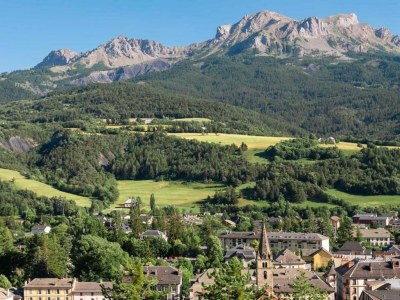 Holiday park Chalet in Praroustan mit Bergblick - Environment photo 23