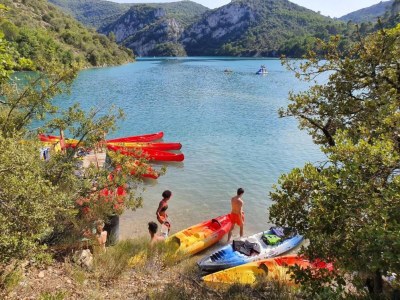 Holiday park Wohnung in Gréoux-Les-Bains nahe Seen - Environment photo 36
