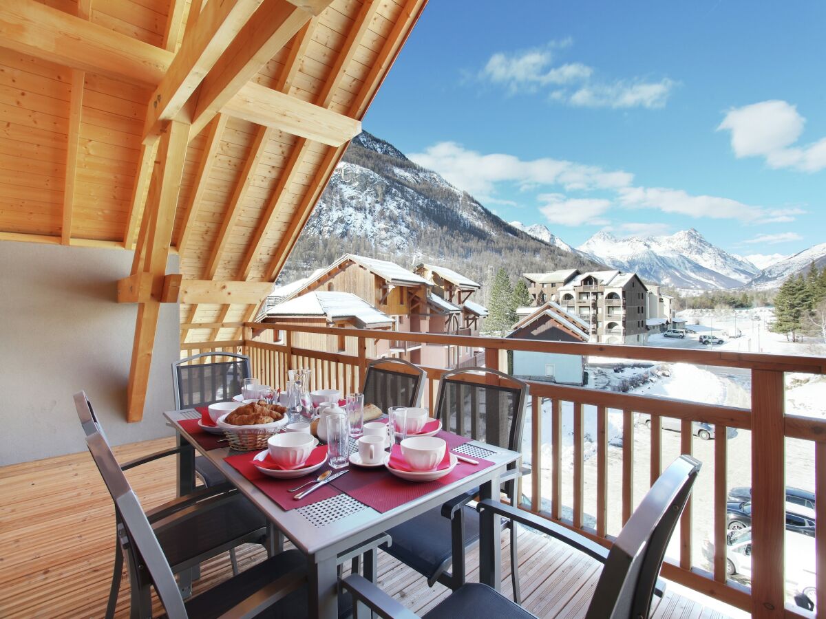 Holiday park Apartment in French Alps with Heated Pool - Outdoor photo 4