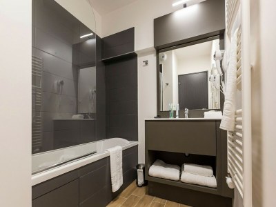 Holiday park Apartment in France with Heated Pool & Wellness - Features photo 13