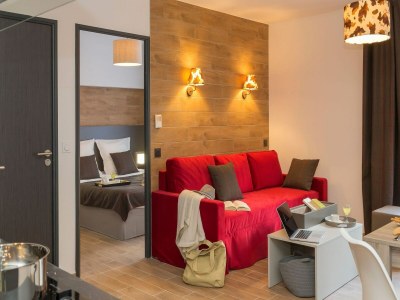 Holiday park Apartment in Chamonix with Heated Pool - Features photo 13