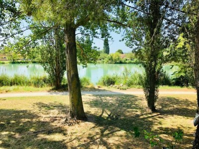 Holiday park Resort in Arles mit Pools nahe Camargue - Environment photo 19