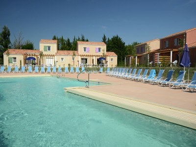 Holiday park Gemütliches Landhaus in Les Alpilles - Outdoor photo 6