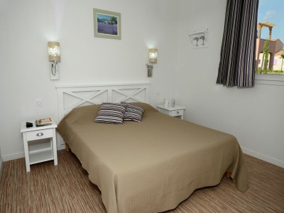 Holiday park Gemütliches Landhaus in Les Alpilles - Features photo 12