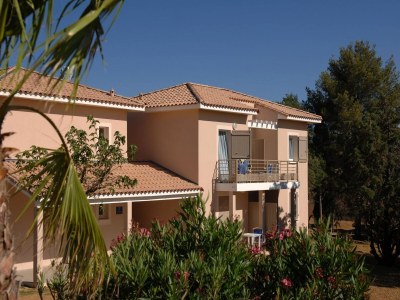 Holiday park Wohnung in Frankreich mit Pool und Kiefern - Outdoor photo 9