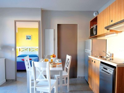 Holiday park Wohnung in Frankreich mit Pool und Kiefern - Features photo 14