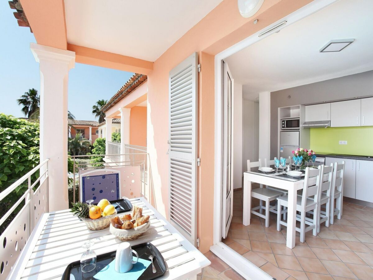 Holiday park Apartment in France with Pool & Quiet Setting - Outdoor photo 5