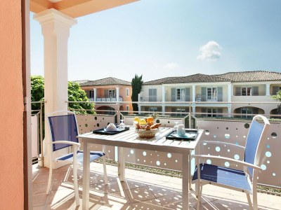 Holiday park Apartment in France with Pool & Quiet Setting - Outdoor photo 2