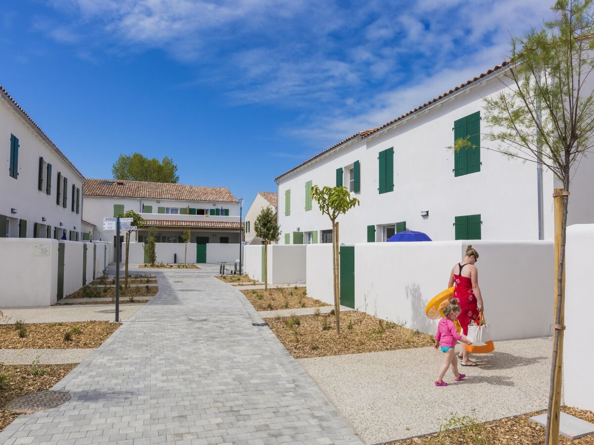 Holiday park Stilvolles Apartment am Strand
