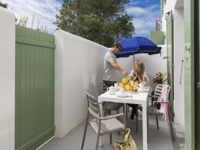 Holiday park Wohnung auf Île de Ré mit Terrasse/Garten - Outdoor photo 9