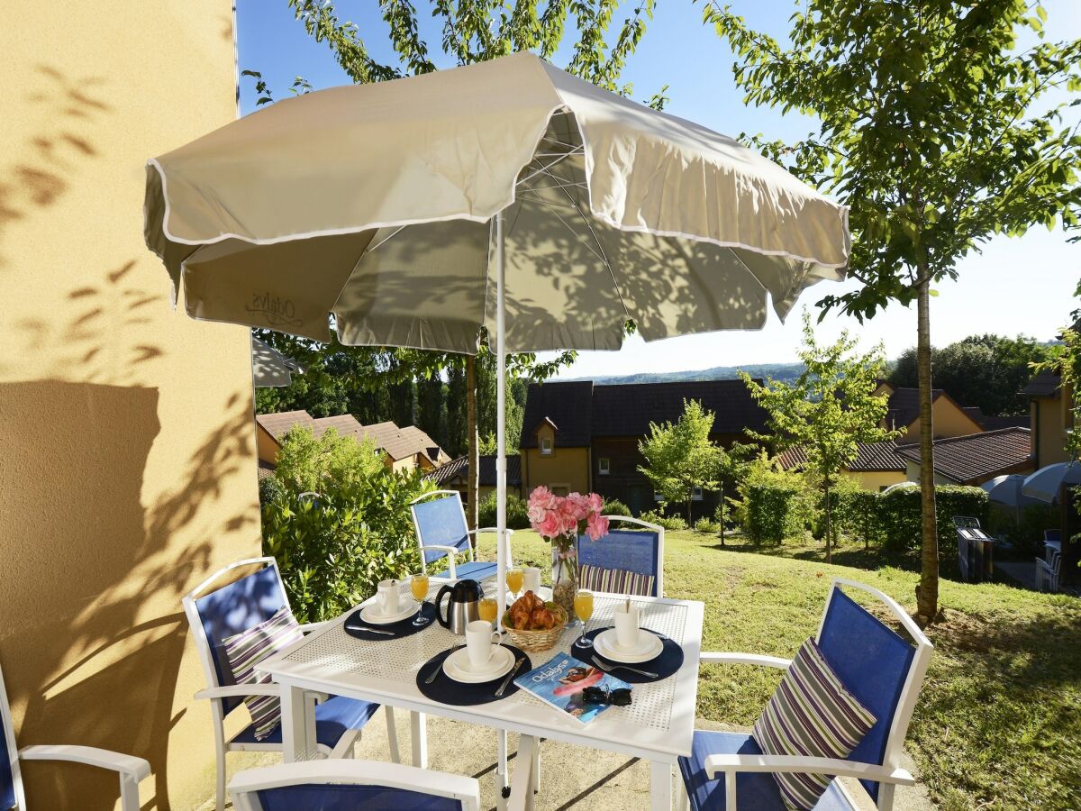 Holiday park Ferienhaus in Sarlat nahe Castelnaud - Outdoor photo 3