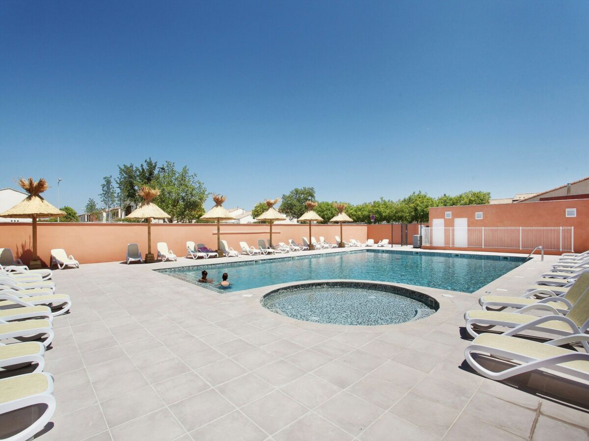 Holiday park Schöne Wohnung in der Nähe von Aigues-Mortes - Outdoor photo 4