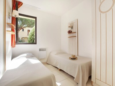 Holiday park Apartment in Saint-Loup amid Pine Trees - Features photo 12