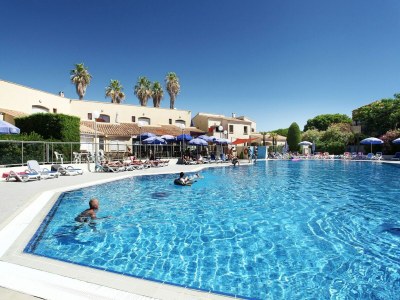 Holiday park Apartment in Saint-Loup amid Pine Trees - Outdoor photo 37