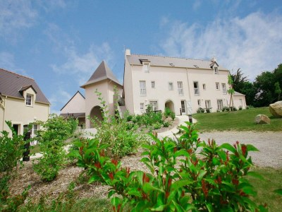 Holiday park Holiday Home in Bretagne by Emerald Coast - Environment photo 34