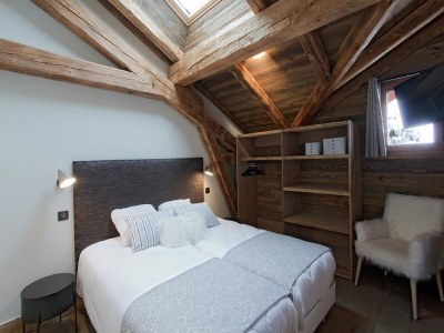 Chalet Chalet in Les Deux Alpes with Heated Pool - Features photo 16