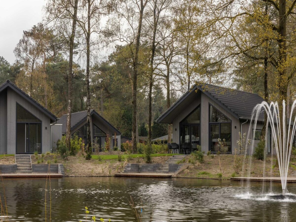 Holiday park Öko-Villa in Latour mit Gartensauna - Outdoor photo 3