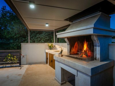 Holiday apartment Residence Mala mit Pool - Outdoor photo 11