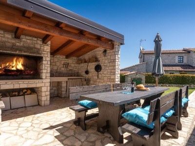 Villa Una with pool - Outdoor photo 11