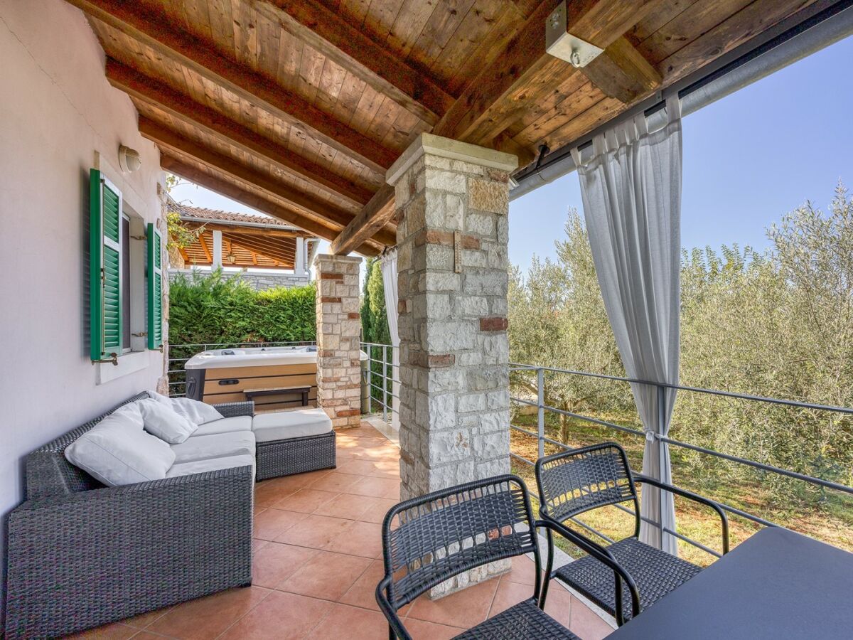 Holiday house Casa Helena with Whirlpool
