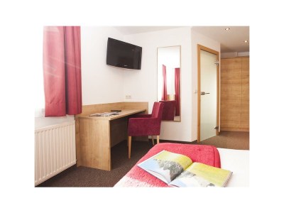 Holiday room Doppelzimmer mit Dusche, WC - Features photo 14