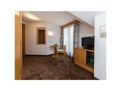 Holiday room Einzelzimmer im Idhof mit Dusche, WC - Features photo 44