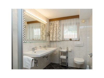 Holiday room Doppelzimmer im Idhof mit Dusche, WC - Features photo 44