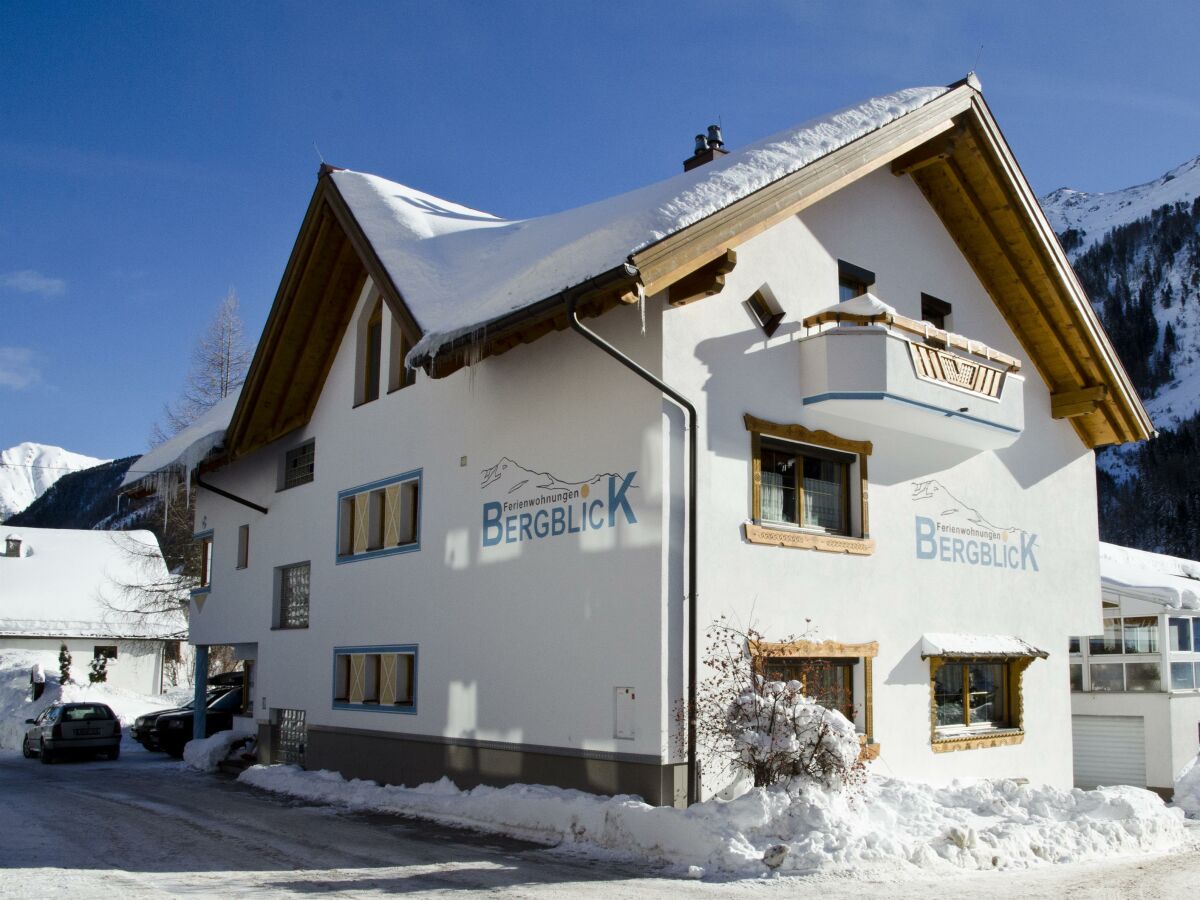 Apartment Apartment für 4-5 Personen – TOP 3