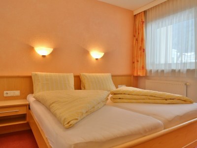 Apartment "TOP 7"/ 3-6 Pers./2 Schlafr./DU/WC - Features photo 8