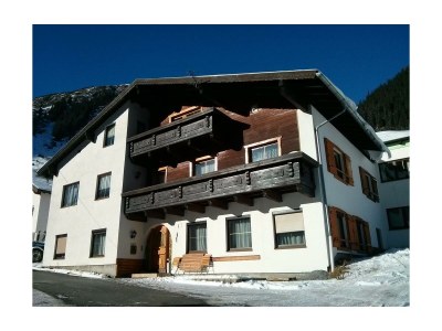Apartment FEWO 2-4 Pers./1 Wohn-Schlafraum/Dusche, WC/5+6 - Outdoor photo 3