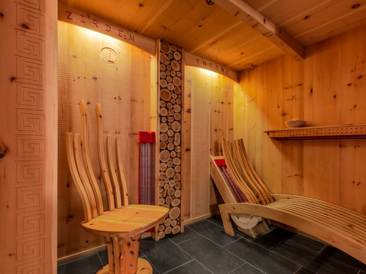 Holiday room Einzelzimmer TRISANNA mit Dusche, WC - Outdoor photo 5