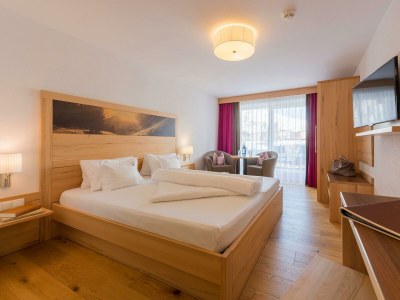 Holiday room Doppelzimmer Fluchthorn, Dusche, WC - Outdoor photo 25