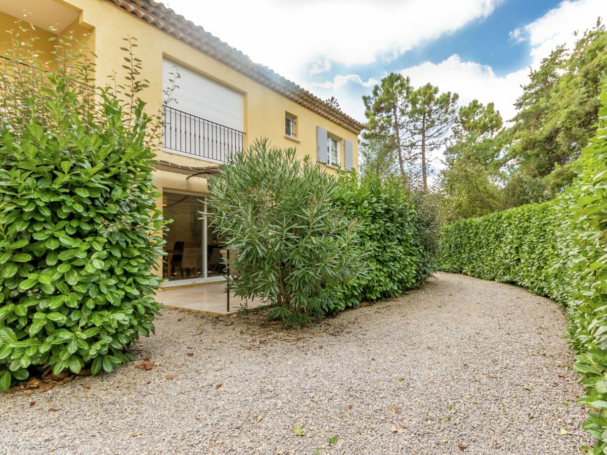 Apartment Wohnung in Montauroux am See St. Cassien - Outdoor photo 2