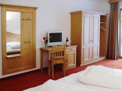 Holiday house Chalet in Fiss with Sauna and Mountain Views - Features photo 10
